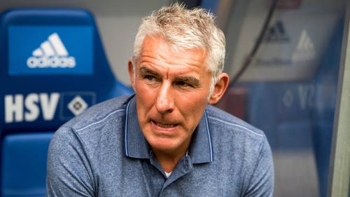 Mirko Slomka schloss an der Universität St. Gallen ein Studium zum Sportmanager ab