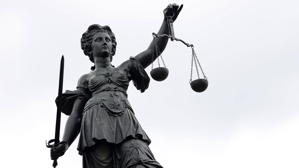 Chelsea fan jailed over racist tweets