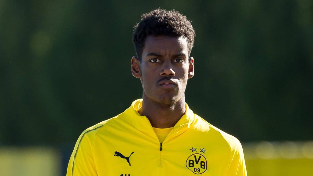 Alexander Isak könnte Borussia Dortmund im Winter verlassen