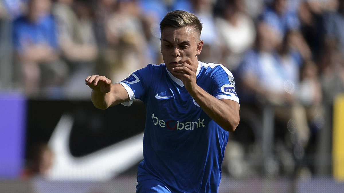 Leandro Trossard steht angeblich vor einem Wechsel zu Borussia Mönchengladbach Leandro Trossard steht angeblich vor einem Wechsel zu Borussia Mönchengladbach