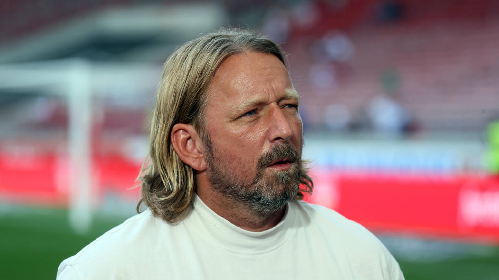 Sven Mislintat sieht den VfB Stuttgart im Abstiegskampf