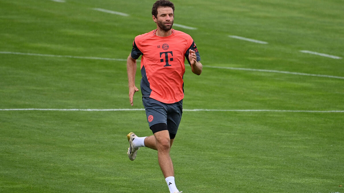 Thomas Müller auf dem Trainingsplatz des FC Bayern