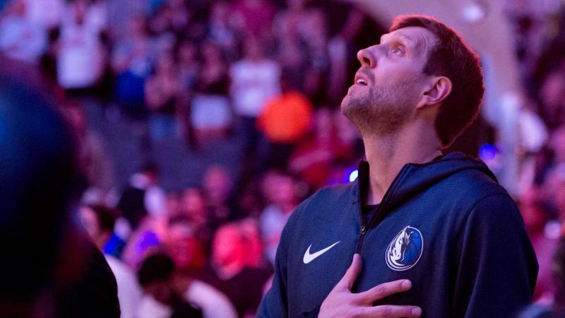 Dirk Nowitzki ist für die Dallas Mavericks eine lebende Legende Dirk Nowitzki ist für die Dallas Mavericks eine lebende Legende