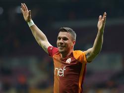 Lukas Podolski sagt "güle"
