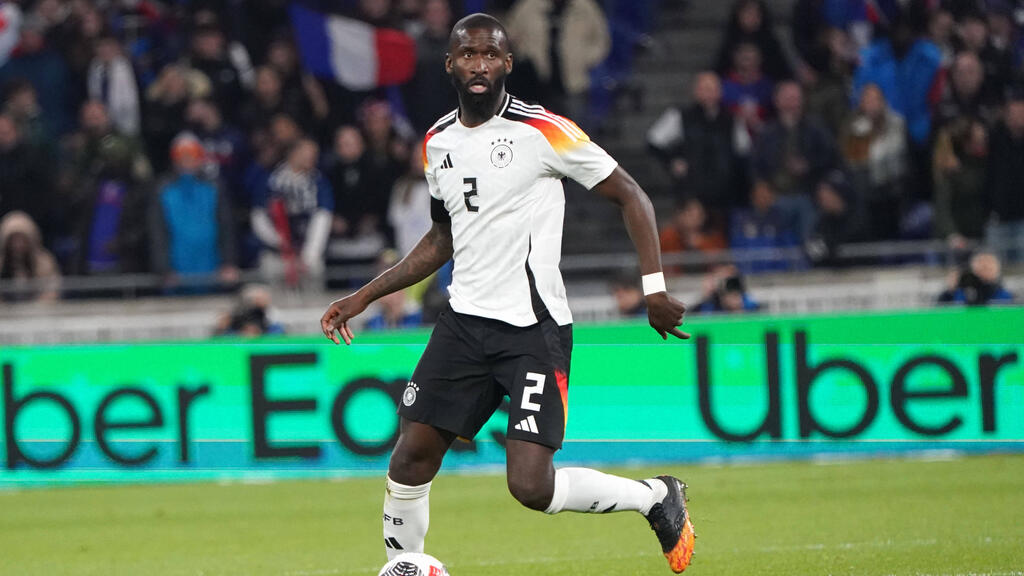 Antonio Rüdiger hat die deutsche Fußball-Nationalmannschaft vor der Heim-EM zur Zurückhaltung ermahnt Antonio Rüdiger hat die deutsche Fußball-Nationalmannschaft vor der Heim-EM zur Zurückhaltung ermahnt