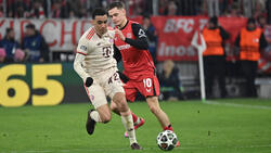 Jamal Musiala (l.) könnte ab Sommer mit Florian Wirtz zusammen spielen