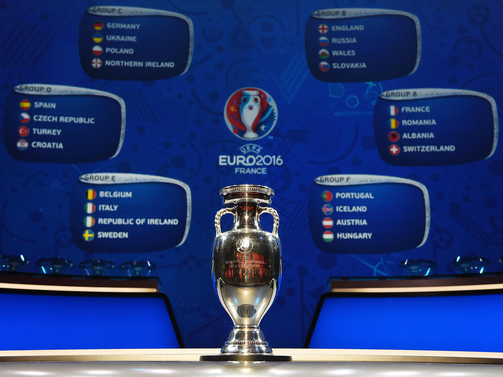 El trofeo de la Eurocopa, objeto de los sueños de cada participante. (Foto: Getty) El trofeo de la Eurocopa, objeto de los sueños de cada participante. (Foto: Getty)