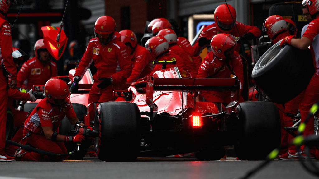 Die neue Ferrari-Lösung zur Kühlung der Airbox stellt für die FIA kein Problem dar Die neue Ferrari-Lösung zur Kühlung der Airbox stellt für die FIA kein Problem dar