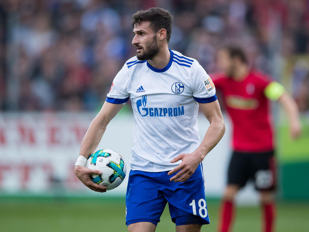 Schalkes Daniel Caligiuri im Spiel gegen den SC Freiburg