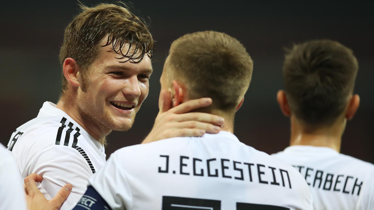 Luca Kilian (l.) traf zum zwischenzeitlichen 1:0 Luca Kilian (l.) traf zum zwischenzeitlichen 1:0