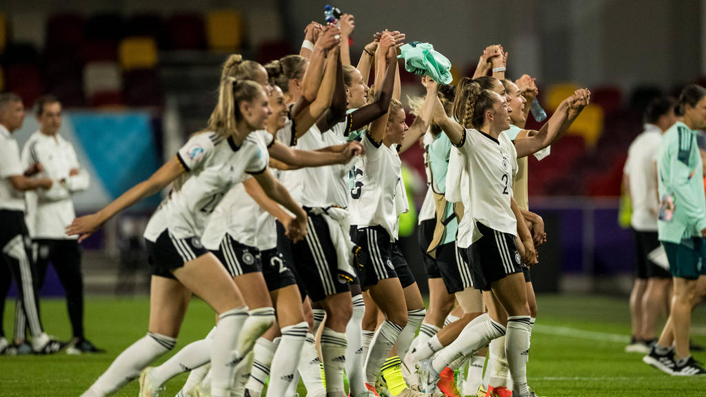 Deutschland trifft bei der Frauen-EM auf Finnland Deutschland trifft bei der Frauen-EM auf Finnland