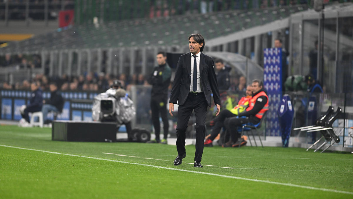 Simone Inzaghi ist bei Inter Mailand seit Sommer 2021 im Amt