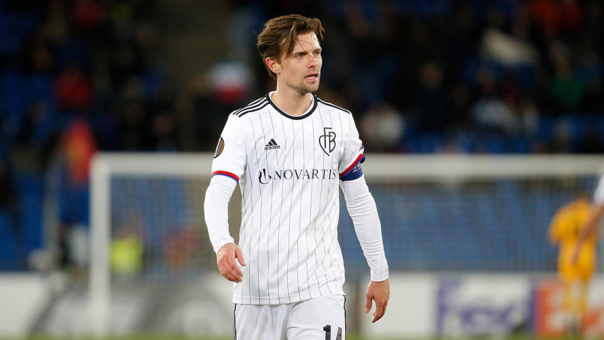 Trifft mit dem FC Basel auf Eintracht Frankfurt: Valentin Stocker Trifft mit dem FC Basel auf Eintracht Frankfurt: Valentin Stocker