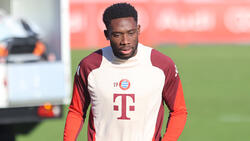 Alphonso Davies stand am Montag wieder auf dem Trainingsplatz des FC Bayern (Symbolbild)