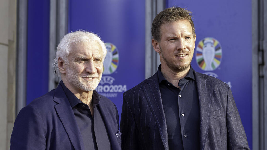 Rudi Völler (l.) und Julian Nagelsmann (r.) arbeiten erfolgreich zusammen Rudi Völler (l.) und Julian Nagelsmann (r.) arbeiten erfolgreich zusammen