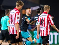 Bart Ramselaar viert zijn gelijkmaker voor PSV in de tweede ronde van de KNVB beker tegen Sparta Rotterdam. (25-10-2016)