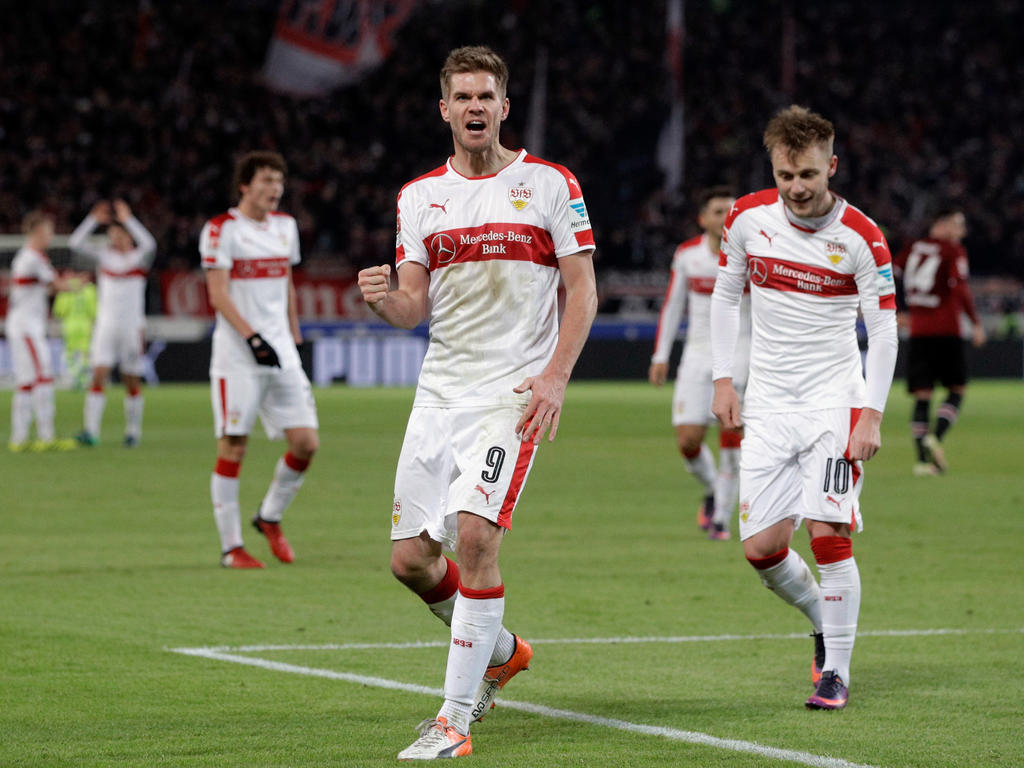 Simon Terodde will mit dem VfB Stuttgart so schnell es geht aufsteigen