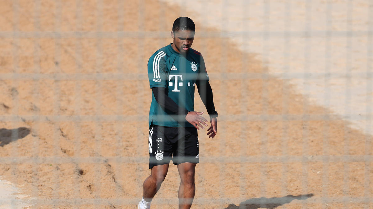 Verlässt Douglas Costa den FC Bayern im Sommer?