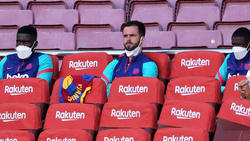 Verlässt Miralem Pjanic (M.) den FC Barcelona und wechselt zum FC Bayern?