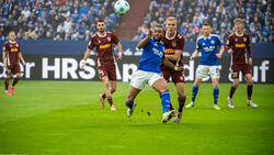 Schalke traf doppelt gegen Regensburg