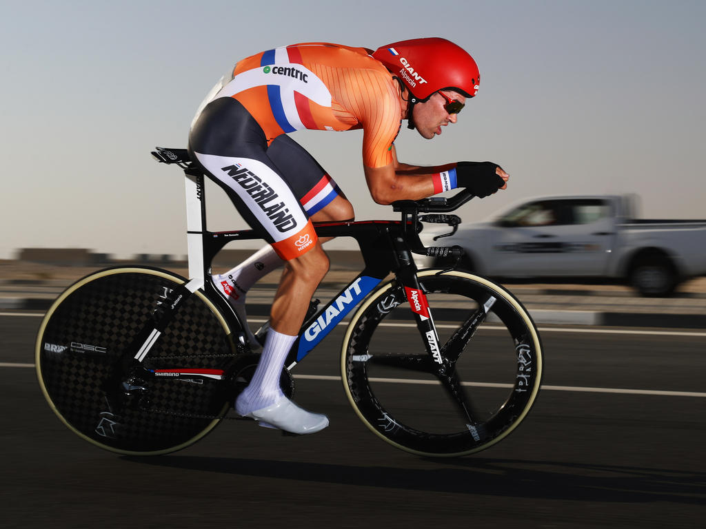 Tom Dumoulin wurde von einem Defekt gestoppt Tom Dumoulin wurde von einem Defekt gestoppt
