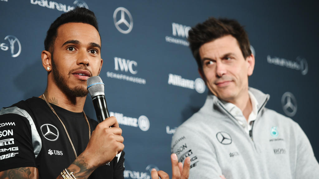 Eingespieltes Team: Lewis Hamilton genießt bei Toto Wolff seine Freiheiten Eingespieltes Team: Lewis Hamilton genießt bei Toto Wolff seine Freiheiten