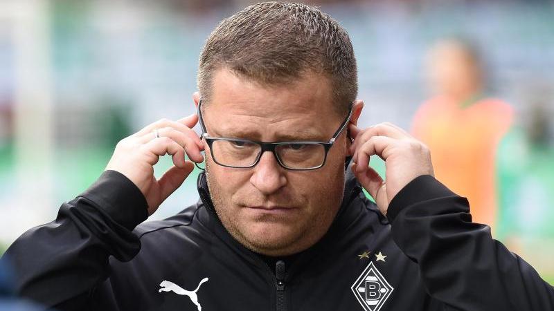 Max Eberl warnt die BVB-Konkurrenz wegen Trainer Lucien Favre Max Eberl warnt die BVB-Konkurrenz wegen Trainer Lucien Favre