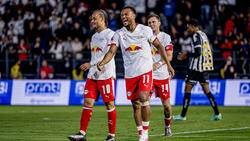 Xavi Simons (l.) wird beim FC Bayern und Barca gehandelt