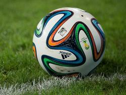 Op het Wereldkampioenschap in Brazilië wordt gespeeld met de Brazuca. Deze term staat voor de nationale trots van het Zuid-Amerikaanse land.