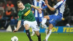 Fühlt sich bei Borussia Mönchengladbach wohl: Tony Jantschke (l)