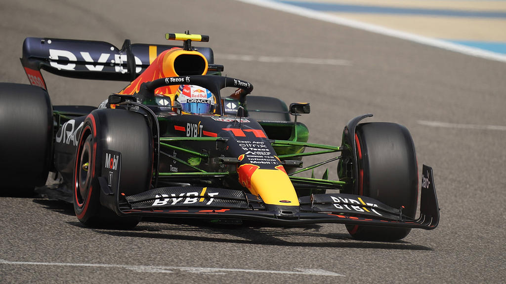 Platz 13: Sergio Pérez (Red Bull) - 1:21.206 in Q3