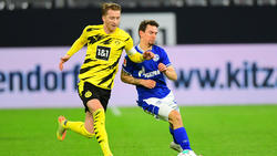 Marco Reus (l.) wurde beim Derby gegen Schalke eingewechselt