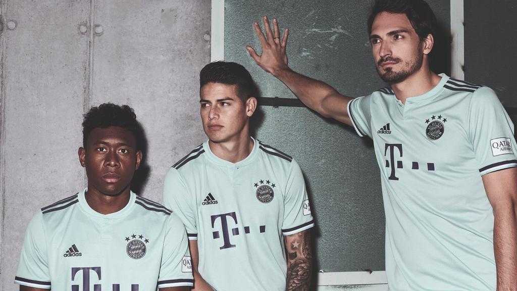 Bayern München präsentiert sein neues Auswärtstrikot