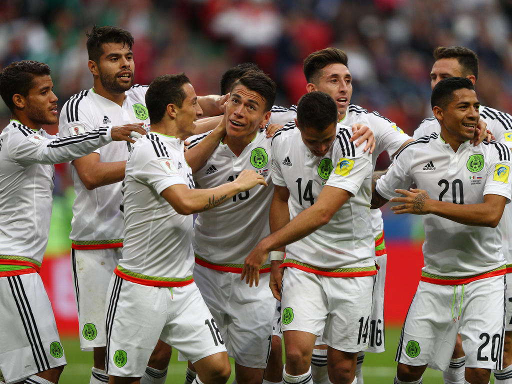 Gemeinsamer Jubel bei Deutschland-Gegner Mexiko