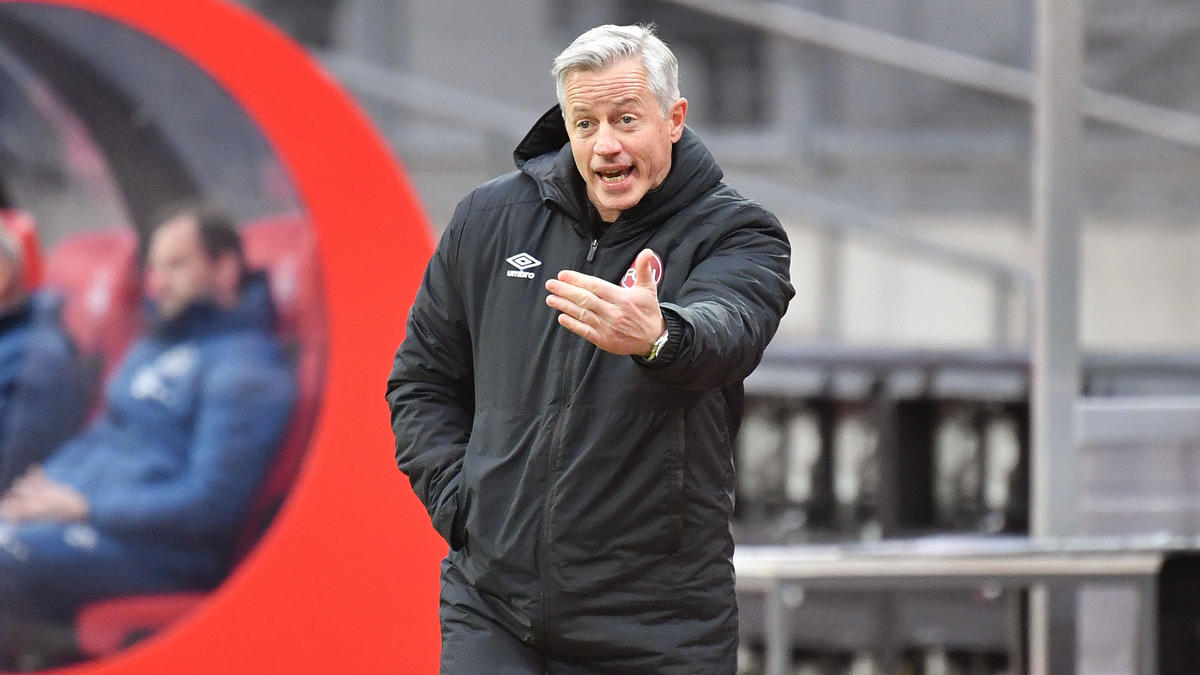 Jens Keller war mit dem 1. FC Nürnberg gegen den FC Bayern München erfolgreich Jens Keller war mit dem 1. FC Nürnberg gegen den FC Bayern München erfolgreich