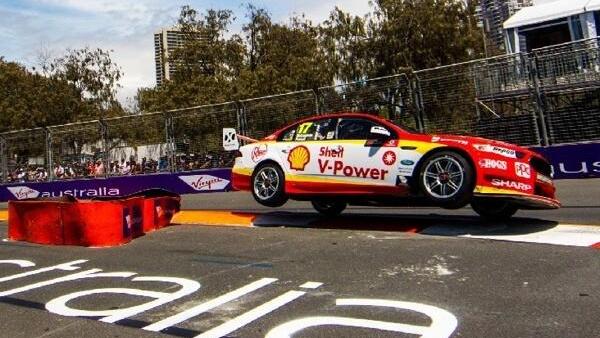 Die australischen V8-Supercars sorgen trotz wenig Aerodynamik für viel Action Die australischen V8-Supercars sorgen trotz wenig Aerodynamik für viel Action