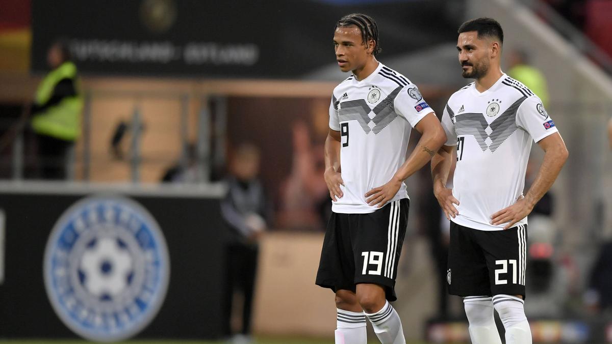 Ilkay Gündogan trauert Leroy Sané (l.) nach dessen Wechsel zum FC Bayern nach Ilkay Gündogan trauert Leroy Sané (l.) nach dessen Wechsel zum FC Bayern nach