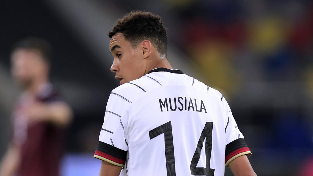 Jamal Musiala vom FC Bayern wartet noch auf eine Berufung in den Spieltagskader von Joachim Löw