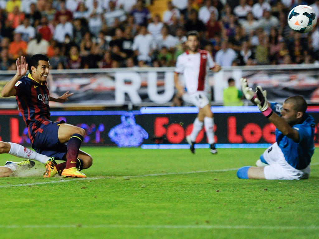 Pedro (l.) erzielte drei Tore für Barcelona