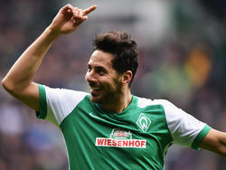 Pizarro es el máximo goleador histórico del Werder con 103 goles en 187 partidos. (Foto: Getty)