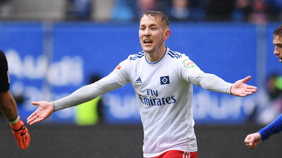 Lewis Holtby und der HSV gingen im Sommer getrennte Wege Lewis Holtby und der HSV gingen im Sommer getrennte Wege