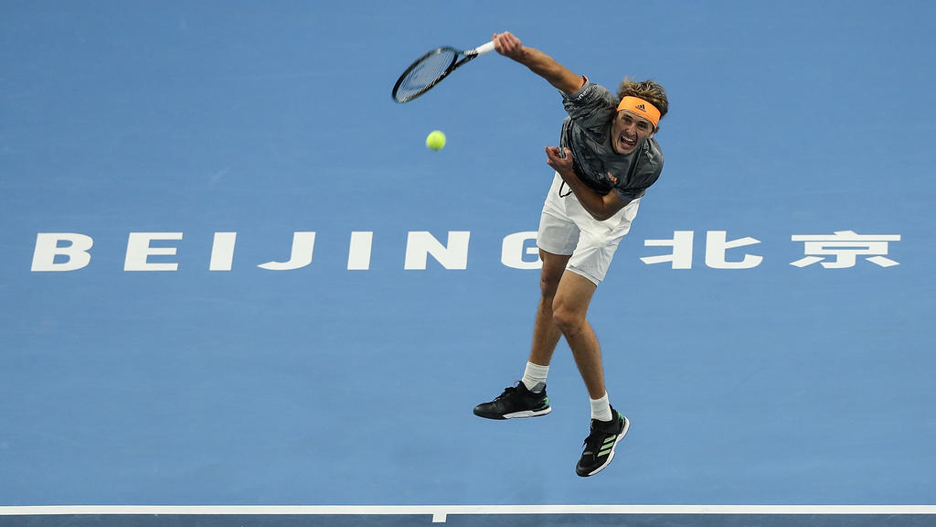 Alexander Zverev steht in Shanghai im Achtelfinale Alexander Zverev steht in Shanghai im Achtelfinale