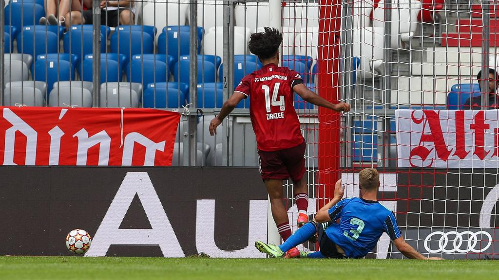 Joshua Zirkzees vergebene Mega-Chance sorgt beim FC Bayern für Stirnrunzeln