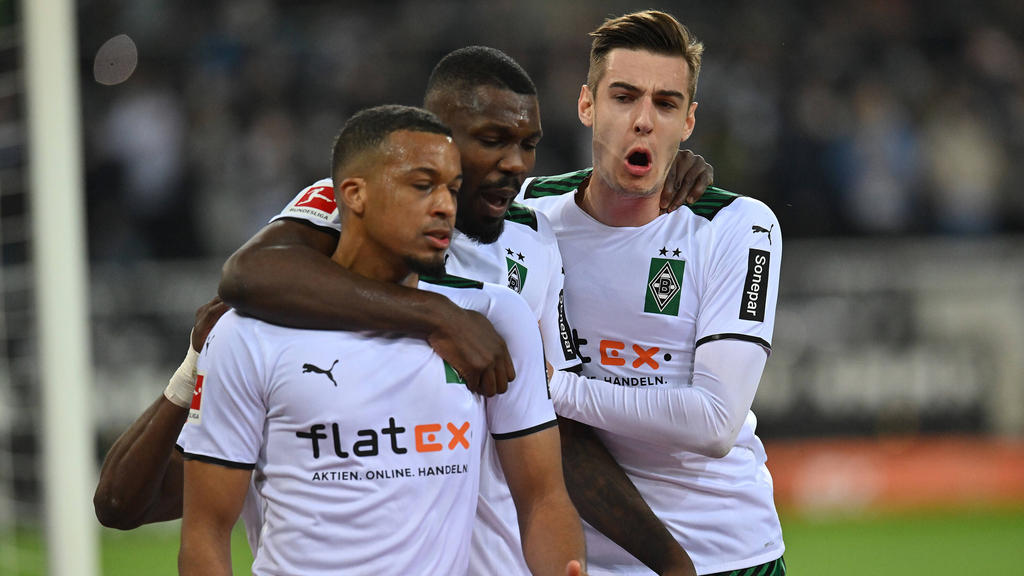 Alassane Pléa (l.) und Marcus Thuram (M.) werden Borussia Mönchengladbach wohl verlassen
