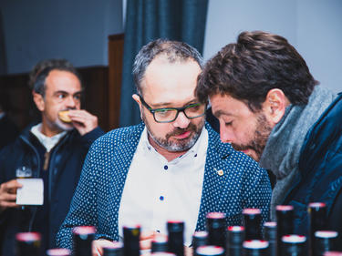 Raphael Landthaler beim Gustieren mit Juve-Boss Andrea Agnelli