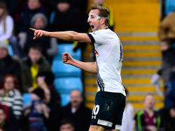 Kane anotó los dos goles en la victoria de su equipo ante el Aston Villa. (Foto: Getty)