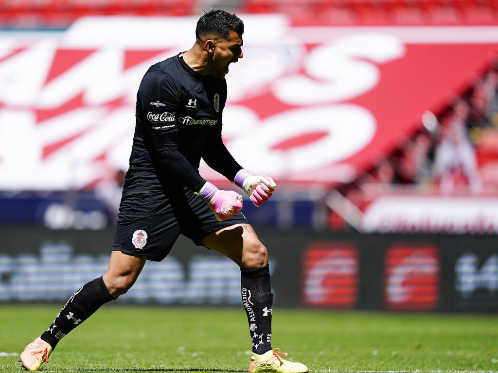 El meta de Toluca Luis García mantuvo la meta invicta por segundo partido.