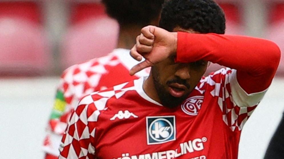 Linksverteidiger Phillipp Mwene verlässt den FSV Mainz 05