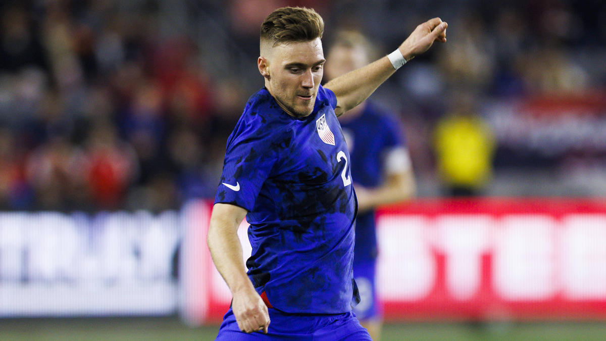 Julian Gressel debütierte jüngst für die US-Nationalmannschaft
