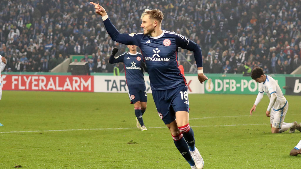 Jona Niemiec erzielte beide Treffer für Fortuna Düsseldorf